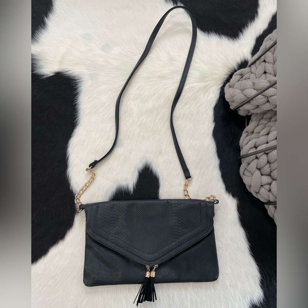 Faux Snakeskin Crossbody Bag